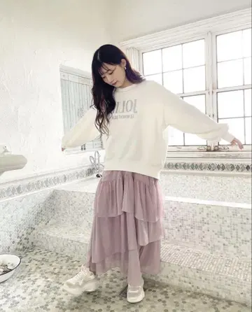 NICE CLAUP 맨투맨