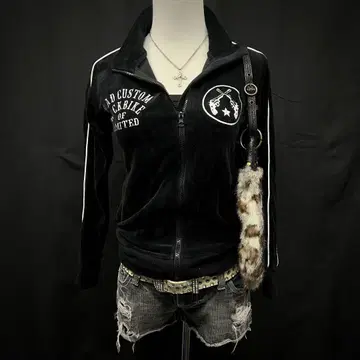 헤이세이 갸루 y2k 그런지 벨로아 집업 백 디자인 PUNK