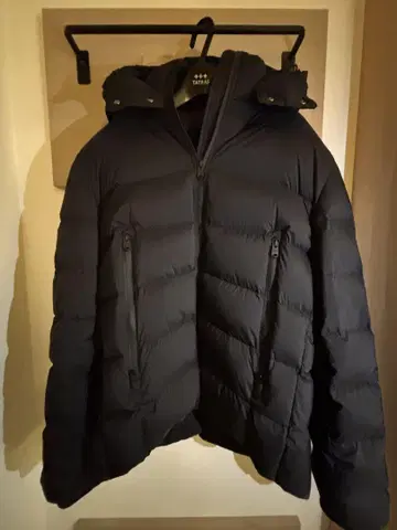 TATRAS 블랙 다운 자켓