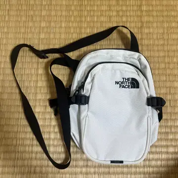 THE NORTH FACE 숄더백 화이트