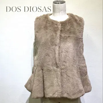 DOS DIOSAS 베이지 플레어 퍼 베스트 사이즈 38