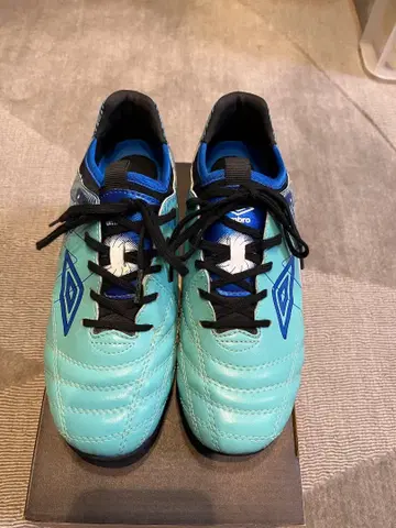umbro 에클립션 축구화 23.5cm 파랑 스카이블루
