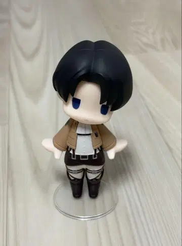 진격의 거인 리바이 HELLO! GOOD SMILE 피규어