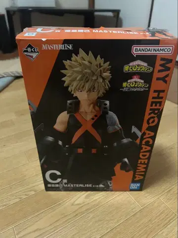 바쿠고 카츠키 피규어