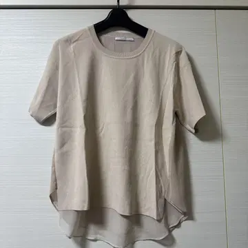 BEIGE. 반팔 셔츠 베이지