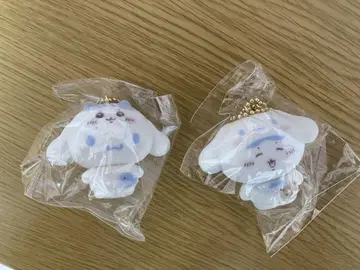 산리오 치이카와 시크릿 플로키 마스코트 참 2점 하치와레
