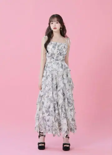 Mmeeme Spiral frill flower long onepiece