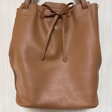 [ 새상품급 ] 헬렌 카민스키 가죽 백 핸드백