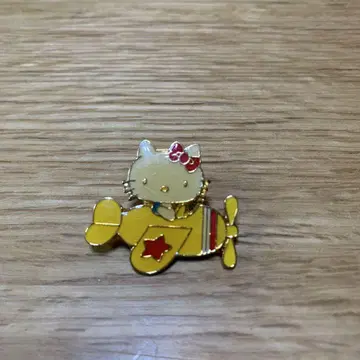 [ 헤이세이 레트로 ] 레어 산리오 헬로키티 핀 배지