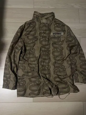 HYSTERIC GLAMOUR SNAKE LOOP 패턴