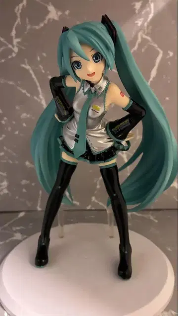 하츠네 미쿠 Project DIVA f 프리미엄 피규어