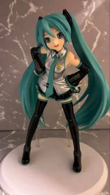 하츠네 미쿠 Project DIVA f 프리미엄 피규어