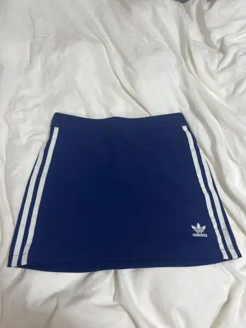 adidas 네이비 타이트 스커트 사이드 스트라이프