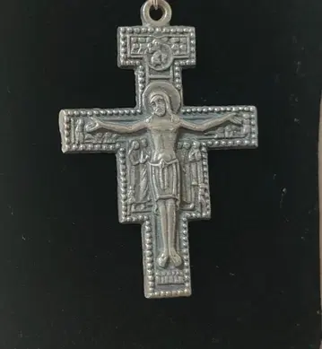 Italy 앤티크 예수 십자가 펜던트 목걸이