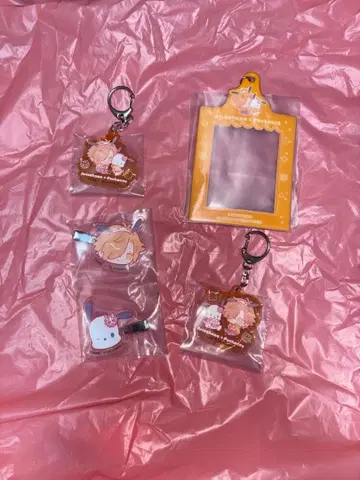대요괴 x 산리오 1번 복권 아리사카 4세트