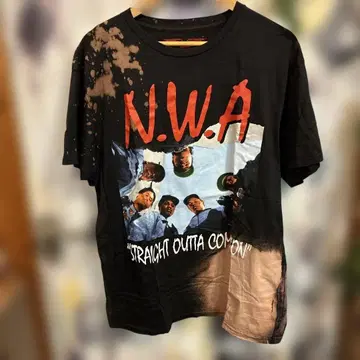 N.W.A. 스트레이트 아웃 오브 컴프턴 T셔츠 L 사이즈
