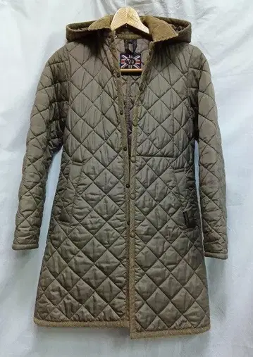 LAVENHAM 라벤햄 후드 부착 퀼팅 롱 코트