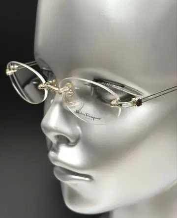 페라가모 1561T 간치니 투 포인트 무도수 안경