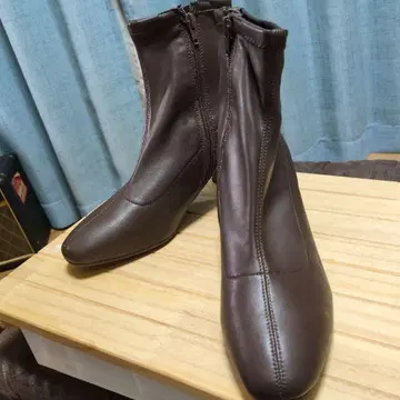 OZOC 브라운 지퍼 부츠 중간 힐
