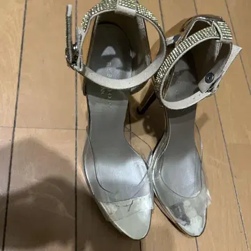 베스트 바디 재팬 공식 골드 하이힐 23.5cm