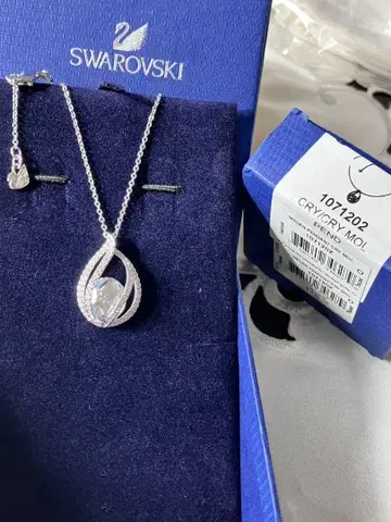 SWAROVSKI 스와로브스키 목걸이 대형 스와로