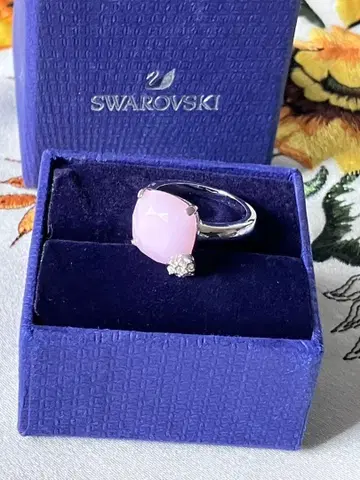 SWAROVSKI 스와로브스키 스퀘어 스와로 반지 [ 9.5호 ]