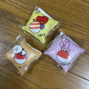 BT21 쿠라스시 쿠션 참 세트