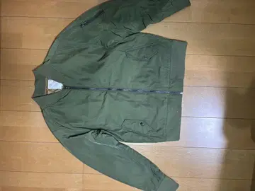 MA-1 스타일 자켓 올리브 그린