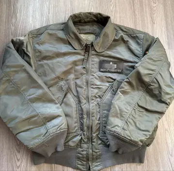 ALPHA INDUSTRIES CWU-45P 플라이트 자켓