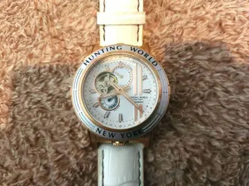 HUNTING WORLD 손목시계 화이트 가죽 벨트