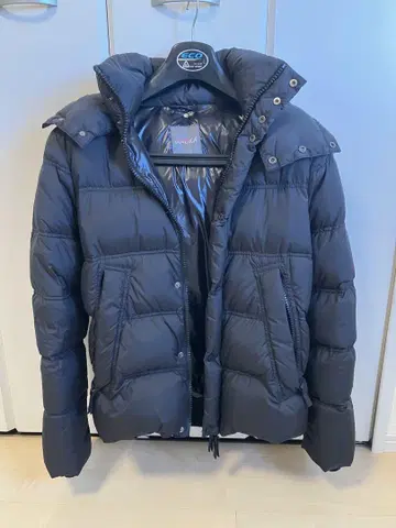 Duvetica 다운 자켓 M 사이즈 블랙