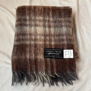 사무엘 트위드 모헤어 혼방 머플러 숄 볼륨