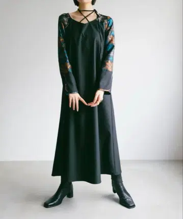 sahara marte Cross Neck Jacquard Dress