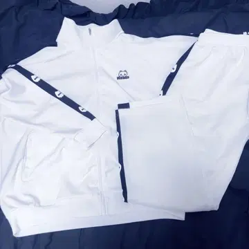 하울즈 Hauls 신! 네신 오 저지 등장! 저지 셋업 화이트