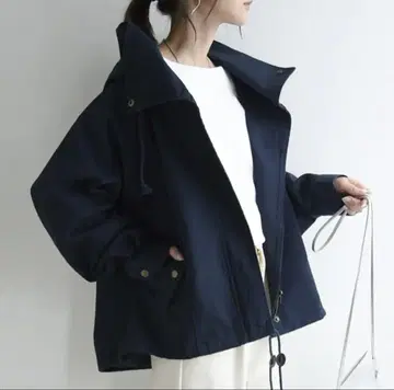 and it_ 후드 부착 마운틴 파카 네이비