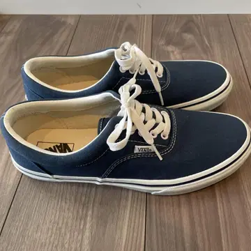 VANS ERA
