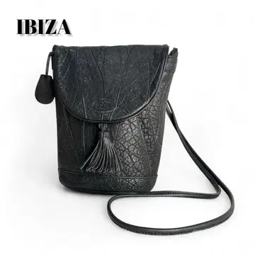 IBIZA 이비자 천연 가죽 버킷백 태슬 포함 블랙 숄더백 검정
