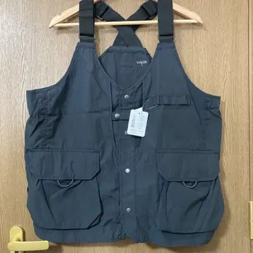 GU 블랙 베스트 크로스 스트랩