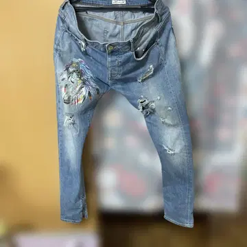 ZARA MAN 자수 데님 팬츠 44/34