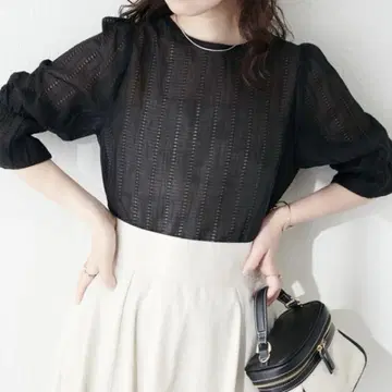 내추럴 꾸뛰르 * 새상품 블라우스