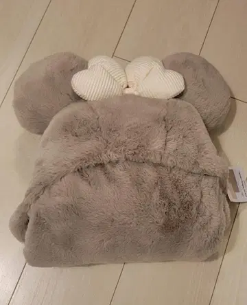 미사용 디즈니 리조트 후드 부착 담요