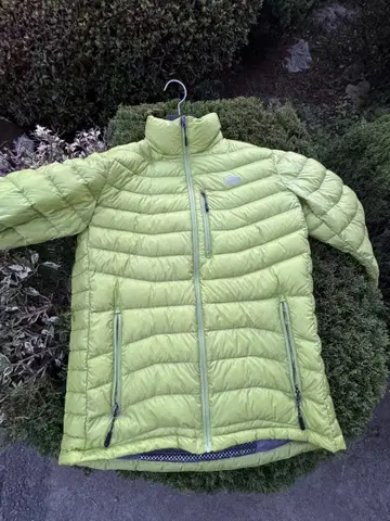 Lowe alpine 라이트 다운 자켓