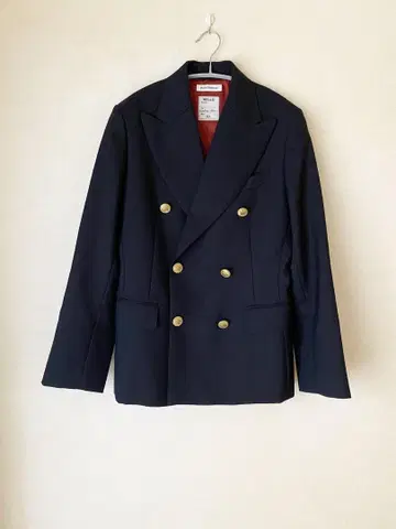 MADISONBLUE 네이비 자켓 02