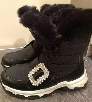 퍼 장식 비쥬 장식 스노우 부츠 DIANA