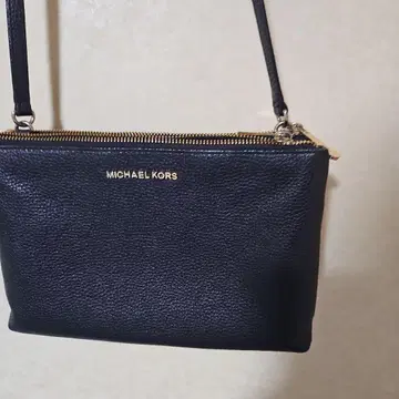 (새상품급) MICHAEL KORS 블랙 숄더백