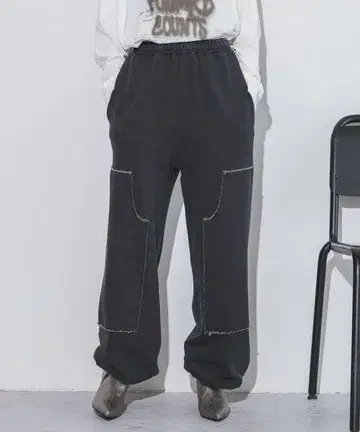 JEANASIS 지나시스 블리치 맨투맨 조거 팬츠