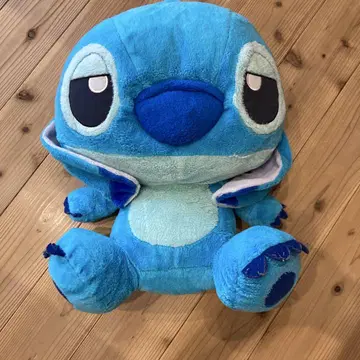 스티치 봉제 인형