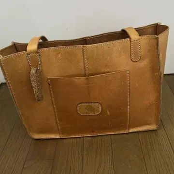 브라운 가죽 토트백