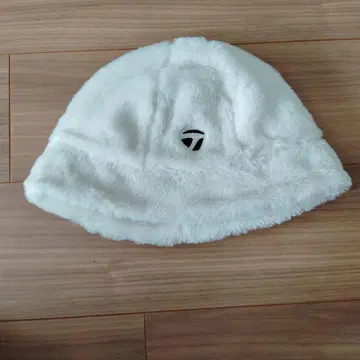 TaylorMade 화이트 퍼 햇 새상품