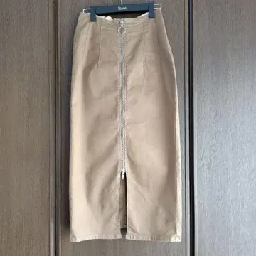 SOMETHING 베이지 타이트 스커트